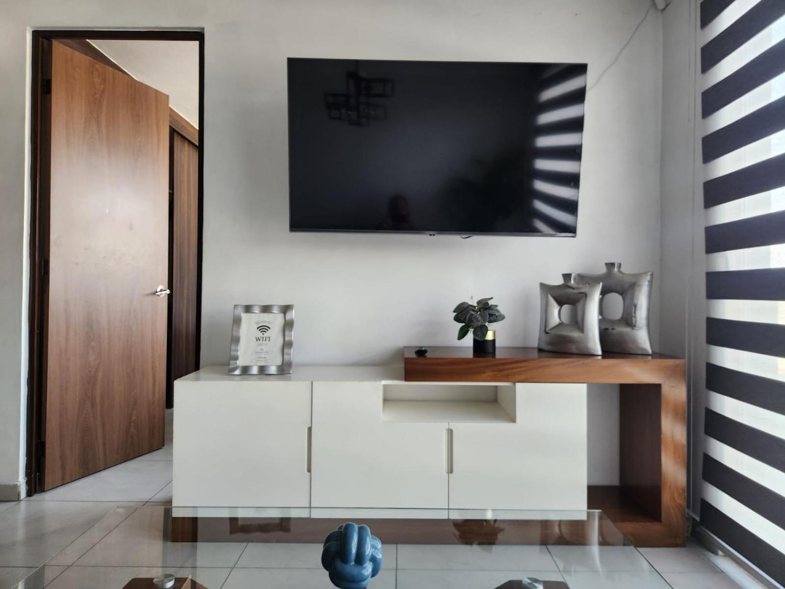 Apartamento Departamento Nuevo Y Centrico Con Ambiente Familiar En Guadalajara Exterior foto
